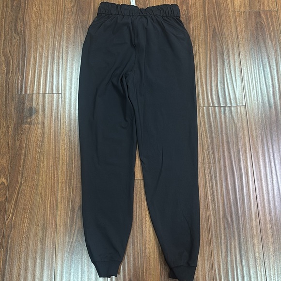 Lululemon Keep Moving Jogger - Picture 6 of 10